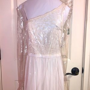 David’s Bridal Gown, 6